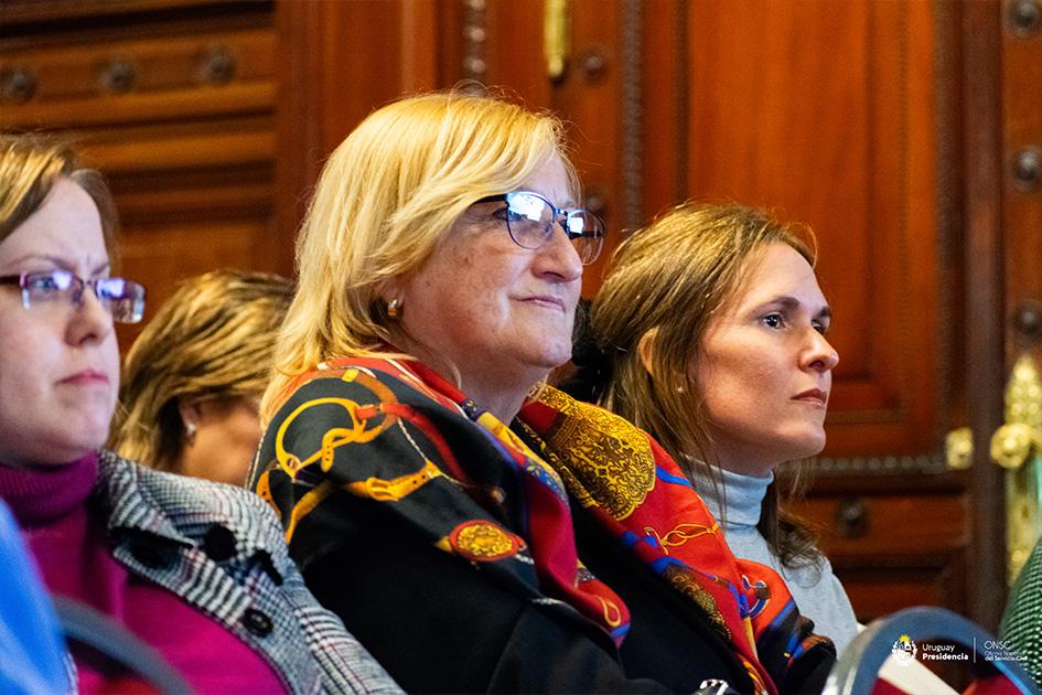 Adriana Novo, Gerenta de la ENAP Publico asistente
