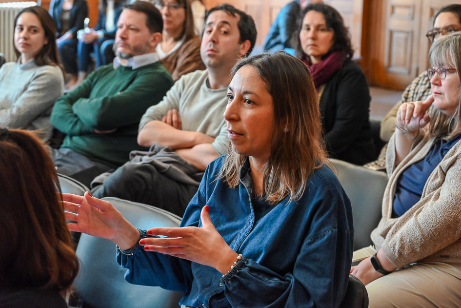 Asistente al evento Participante del evento realiza una consulta