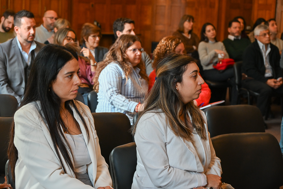 Integrantes de la UCIC Integrantes de la UCIC