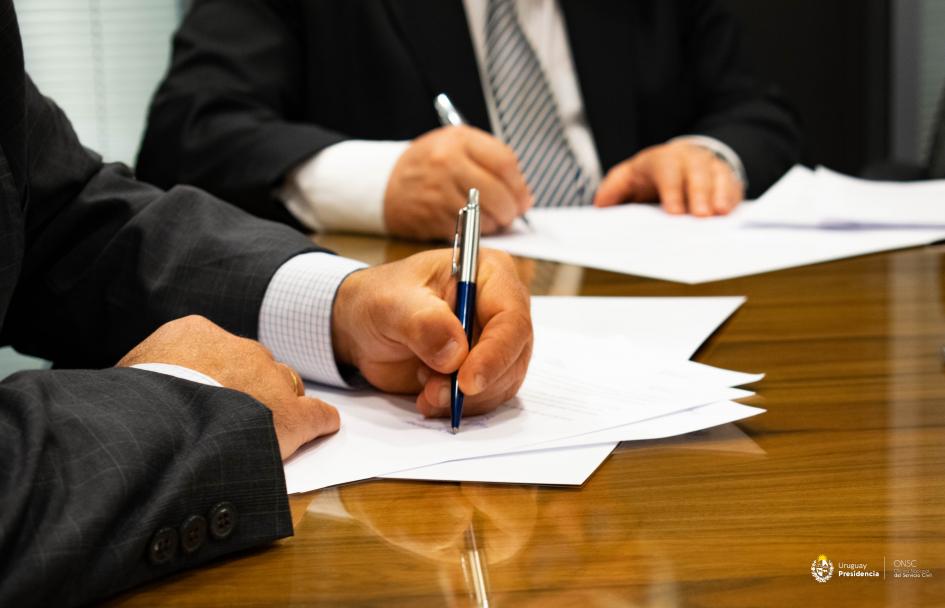 Acuerdo de cooperación entre ONSC y Fiscalía General de la Nación Acuerdo de cooperación entre ONSC y Fiscalía General de la Nación