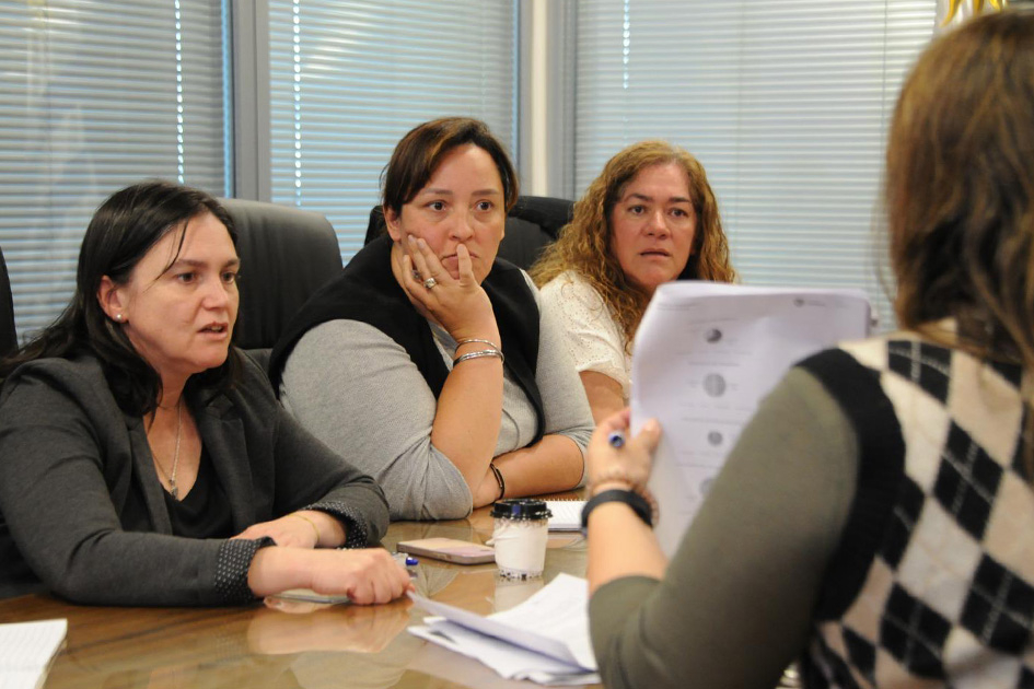 ONSC y COFE iniciaron la negociación por nuevo sistema de gestión del desempeño ONSC y COFE iniciaron la negociación por nuevo sistema de gestión del desempeño