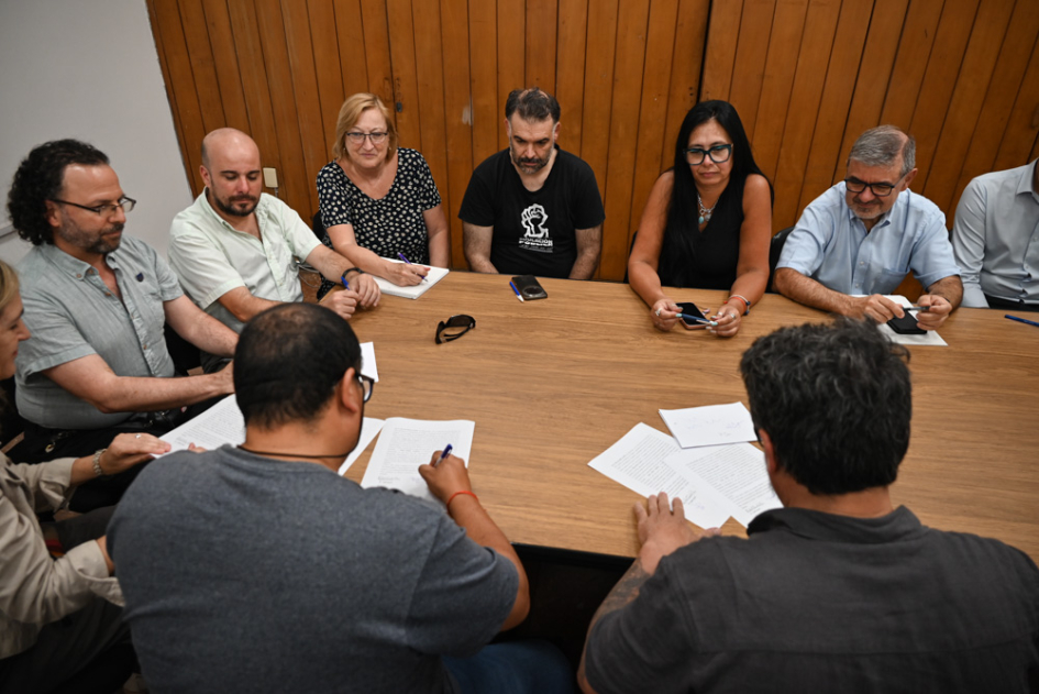 Se cerró la ronda 2025 de Consejos de Rama del sector público con un amplio acuerdo colectivo Se cerró la ronda 2025 de Consejos de Rama del sector público con un amplio acuerdo colectivo