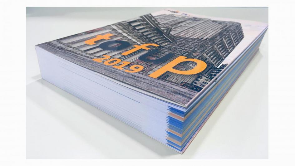 TOFUP Foto de libro TOFUP