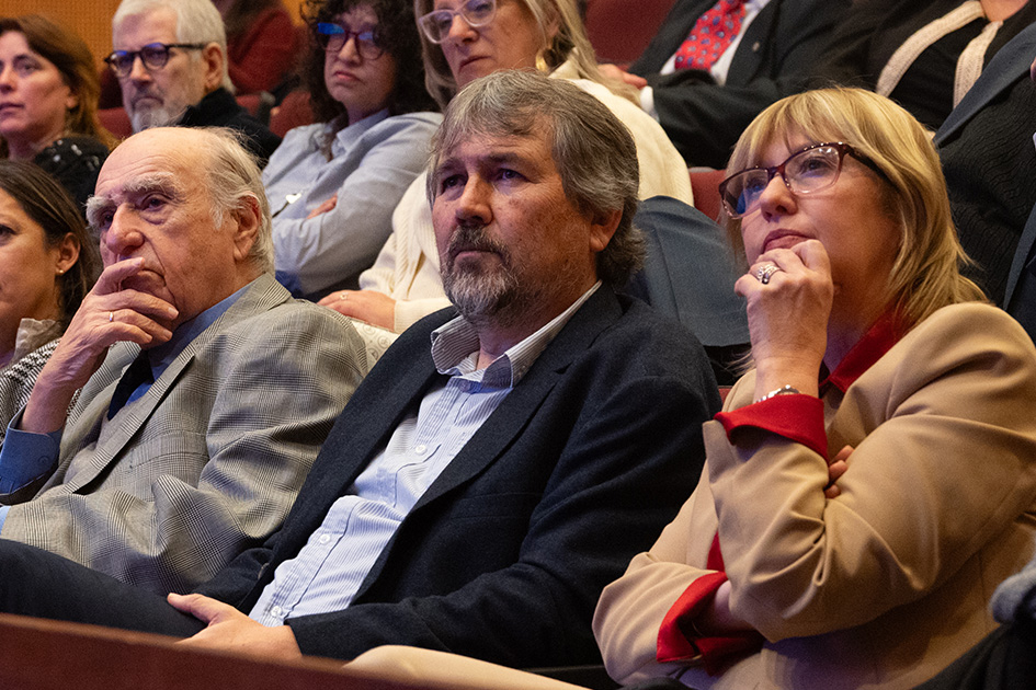 Ministra Cristina Lustemberg junto a Diego Pastorín y Julio María Sanguinetti