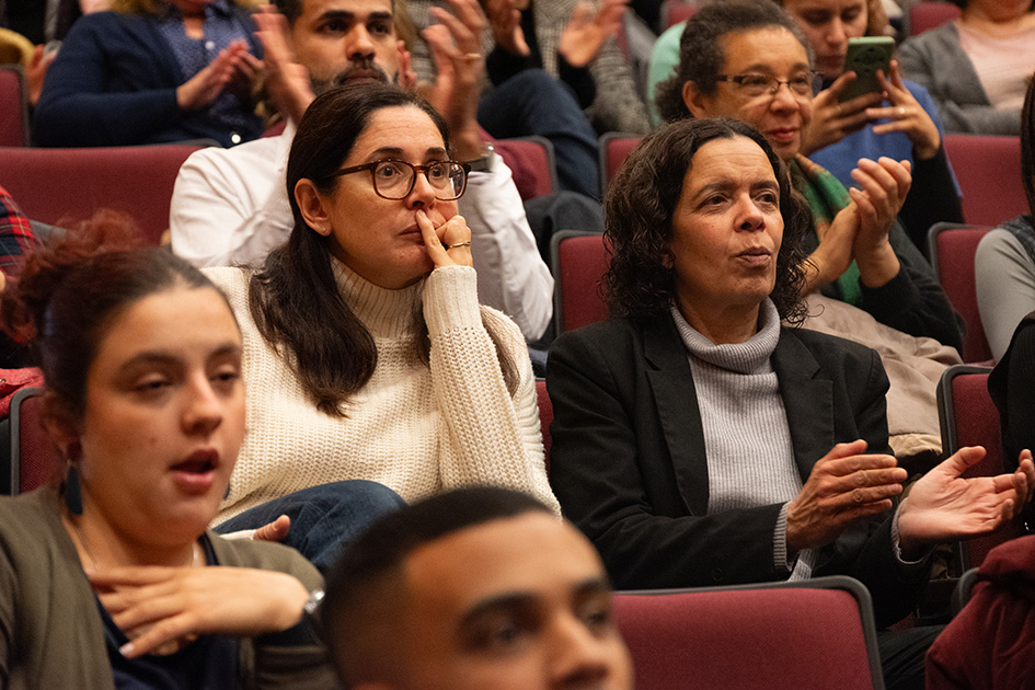 Construyendo un camino hacia la igualdad racial Construyendo un camino hacia la igualdad racial