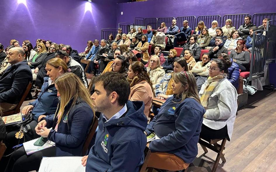 ONSC continúa capacitando a funcionarios de las intendencias y municipios en el interior del país Personas asistentes al curso