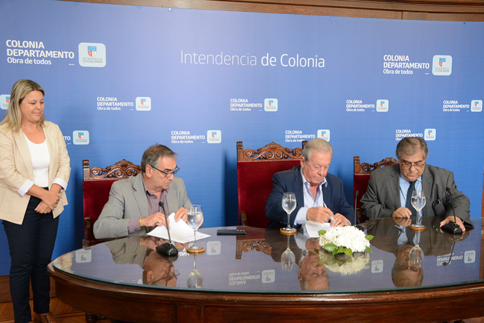 Convenio de Cooperación Intendencia de Colonia-ONSC