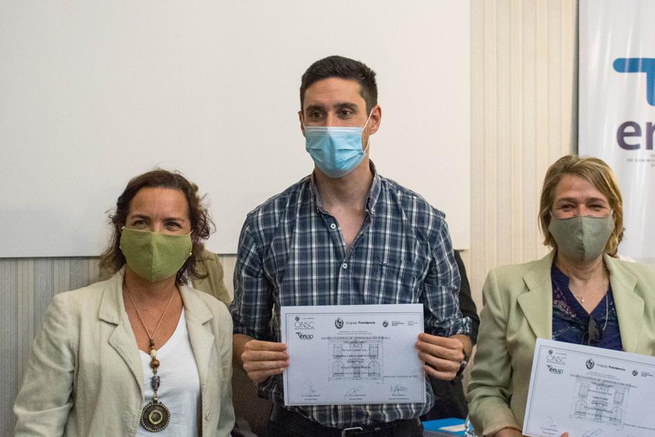Entrega de certificados Entrega de certificados