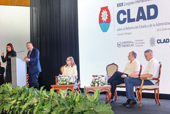 La ONSC participa en congreso del CLAD sobre la Reforma del Estado y la Administración Pública La ONSC participa en congreso del CLAD sobre la Reforma del Estado y la Administración Pública