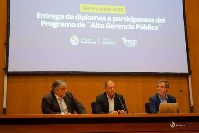 Cierre del Programa de “Alta Gerencia Pública” Cierre del Programa de “Alta Gerencia Pública”
