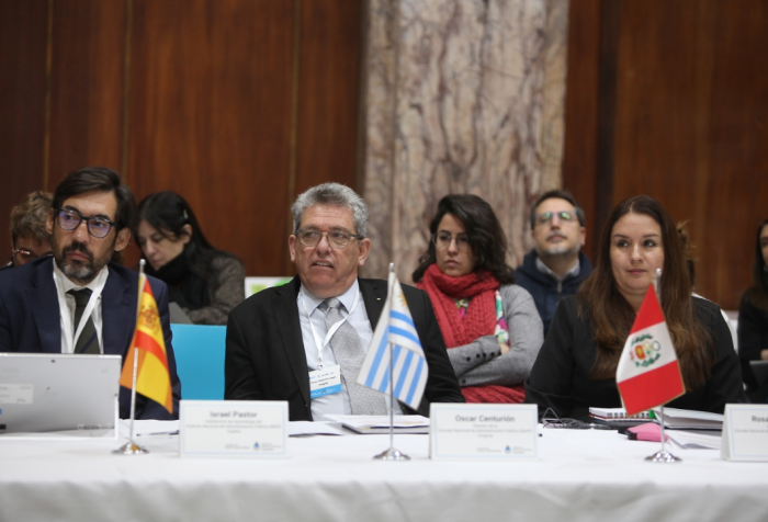 Encuentro Iberoamericano de Escuelas e Institutos de Administración Pública Encuentro Iberoamericano de Escuelas e Institutos de Administración Pública