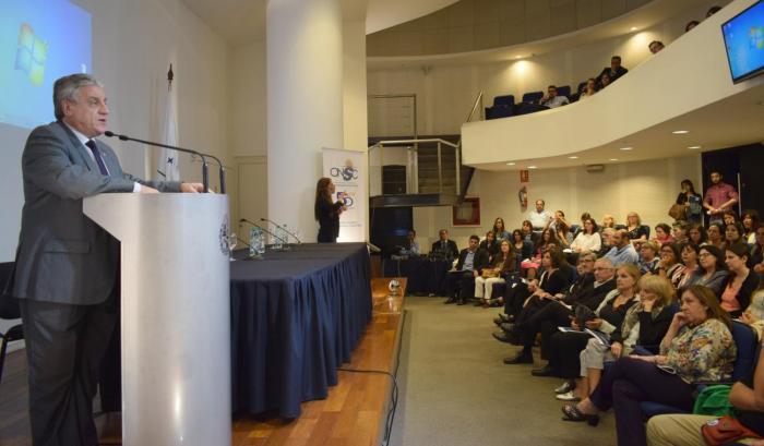 Director de la Oficina Nacional del Servicio Civil, Alberto Scavarelli. Director de la Oficina Nacional del Servicio Civil, Alberto Scavarelli.