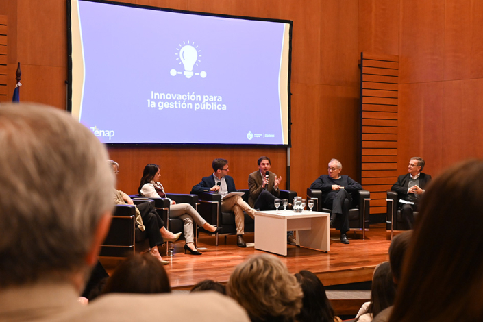 Formación para transformar la gestión pública al servicio de la ciudadanía