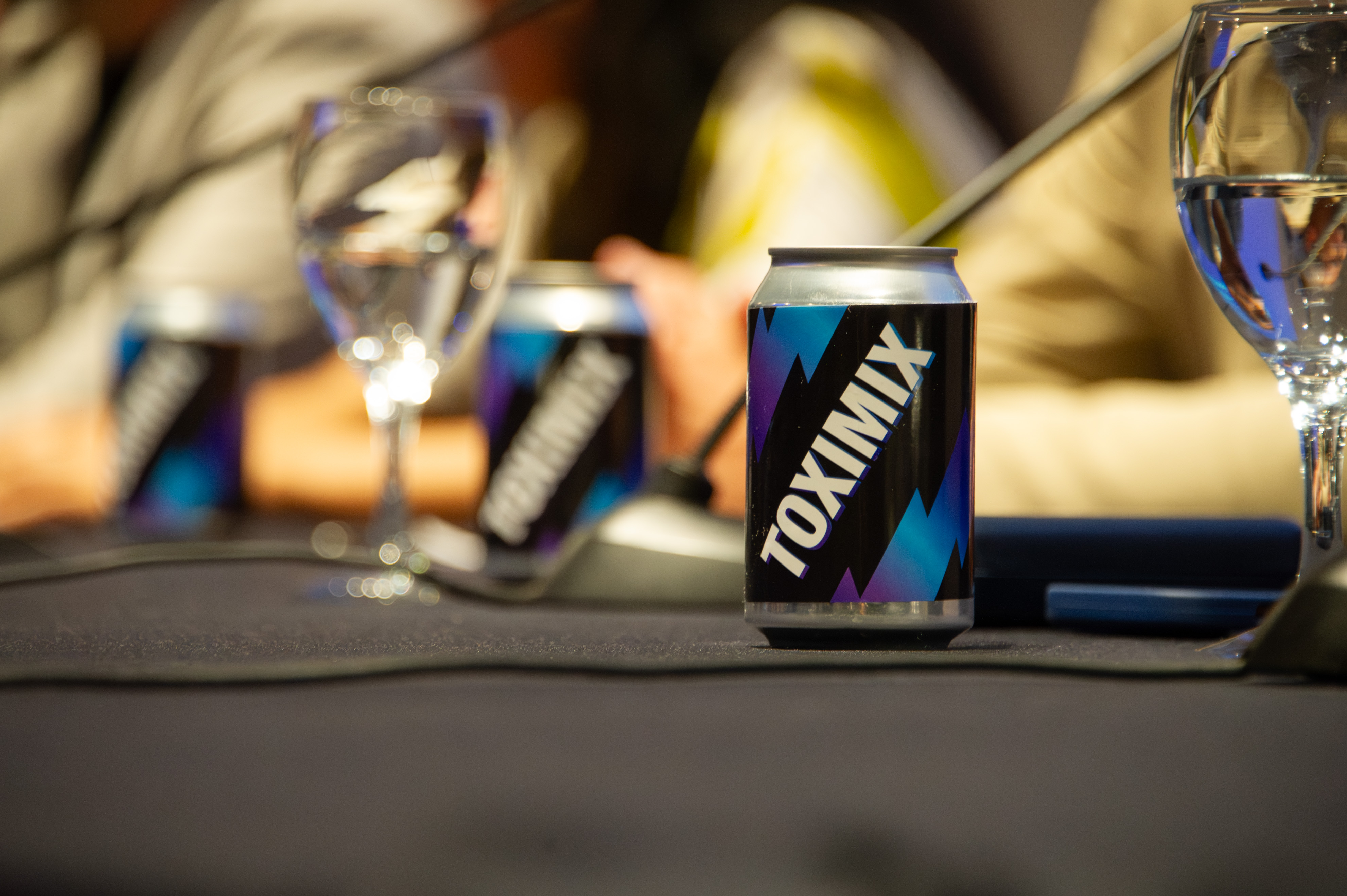 ToxiMix: Campaña de sensibilización busca reducir consumo de bebidas estimulantes en jóven