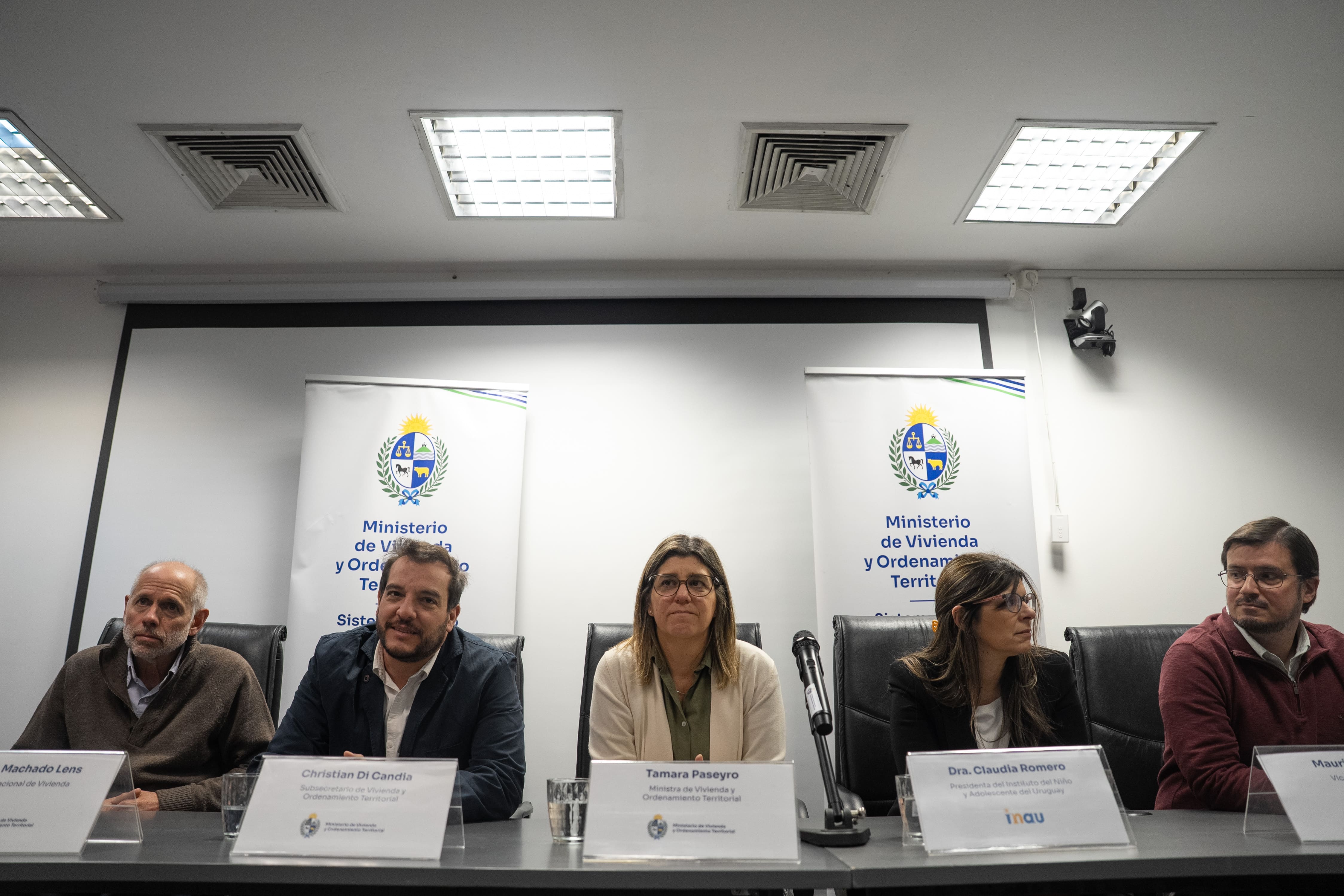 Milton Machado, Christian di Candia, Tamara Paseyro, Claudia Romero y Mauricio Fuentes
