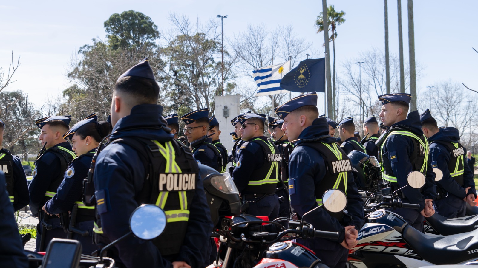 Presentación de efectivos policiales para la Jefatura de Montevideo