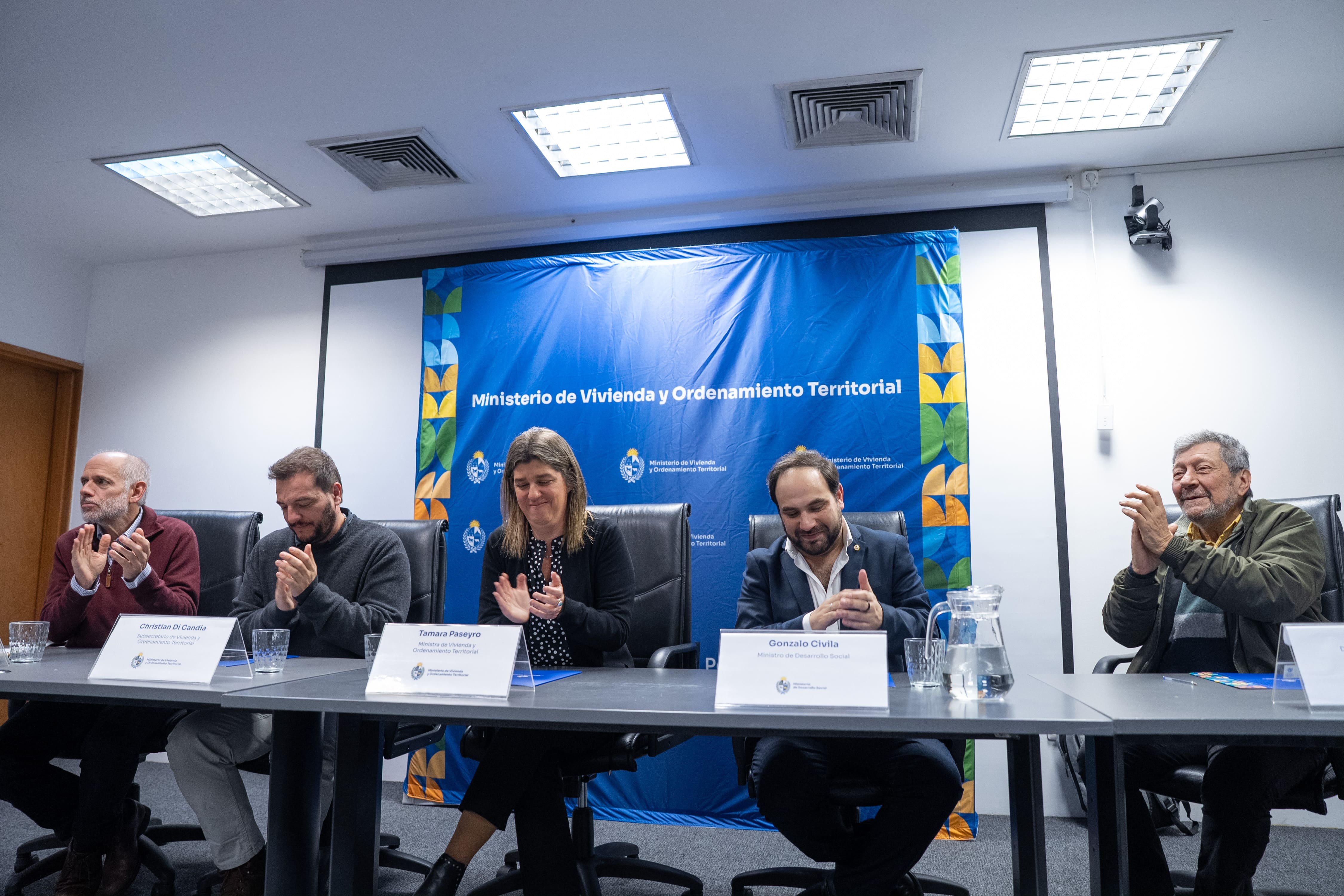 Milton Machado, Christian di Candia, Tamara Paseyro, Gonzalo Civila y Luis Parodi