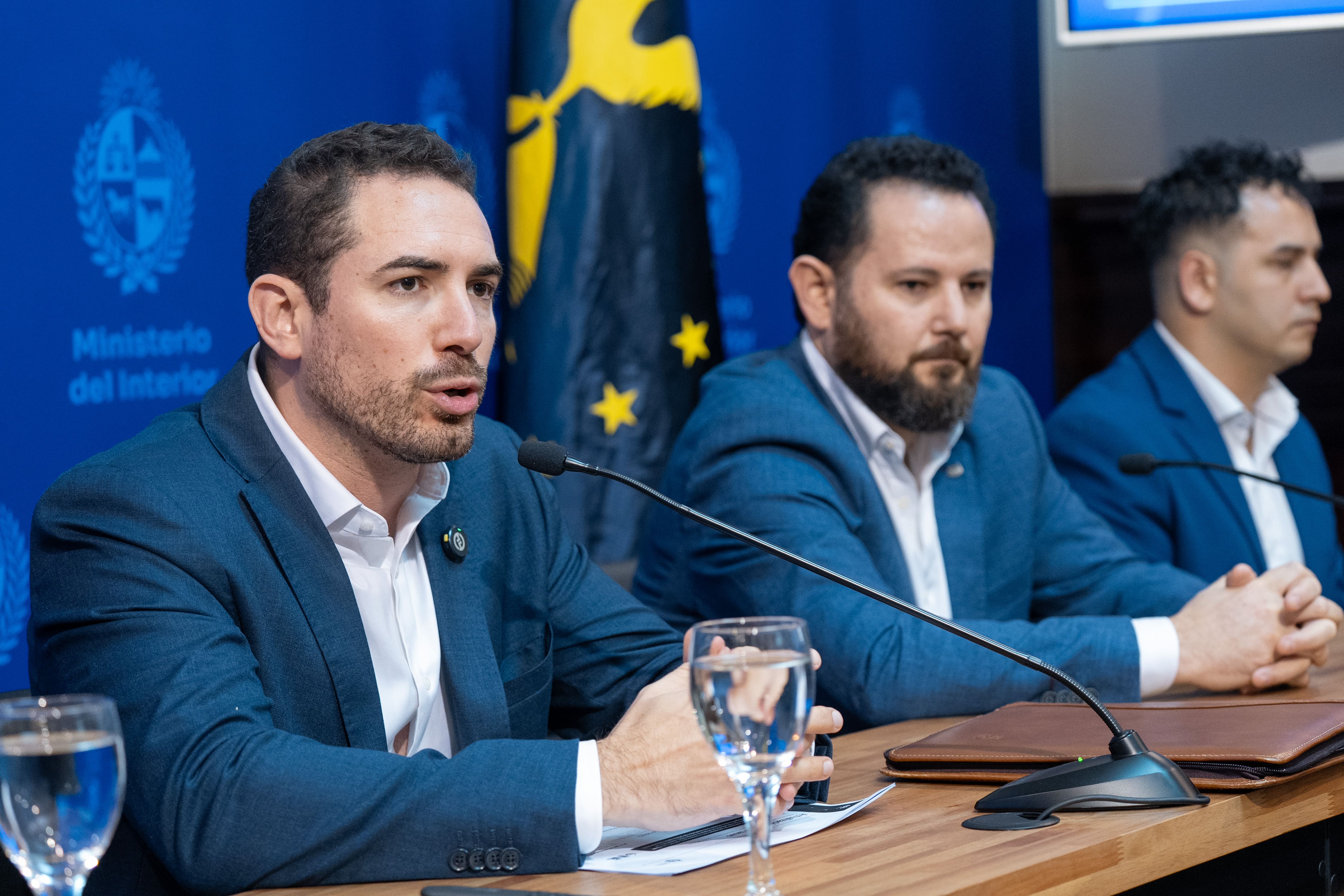 Autoridades del Área de Estadísticas y Criminología Aplicada durante conferencia de prensa