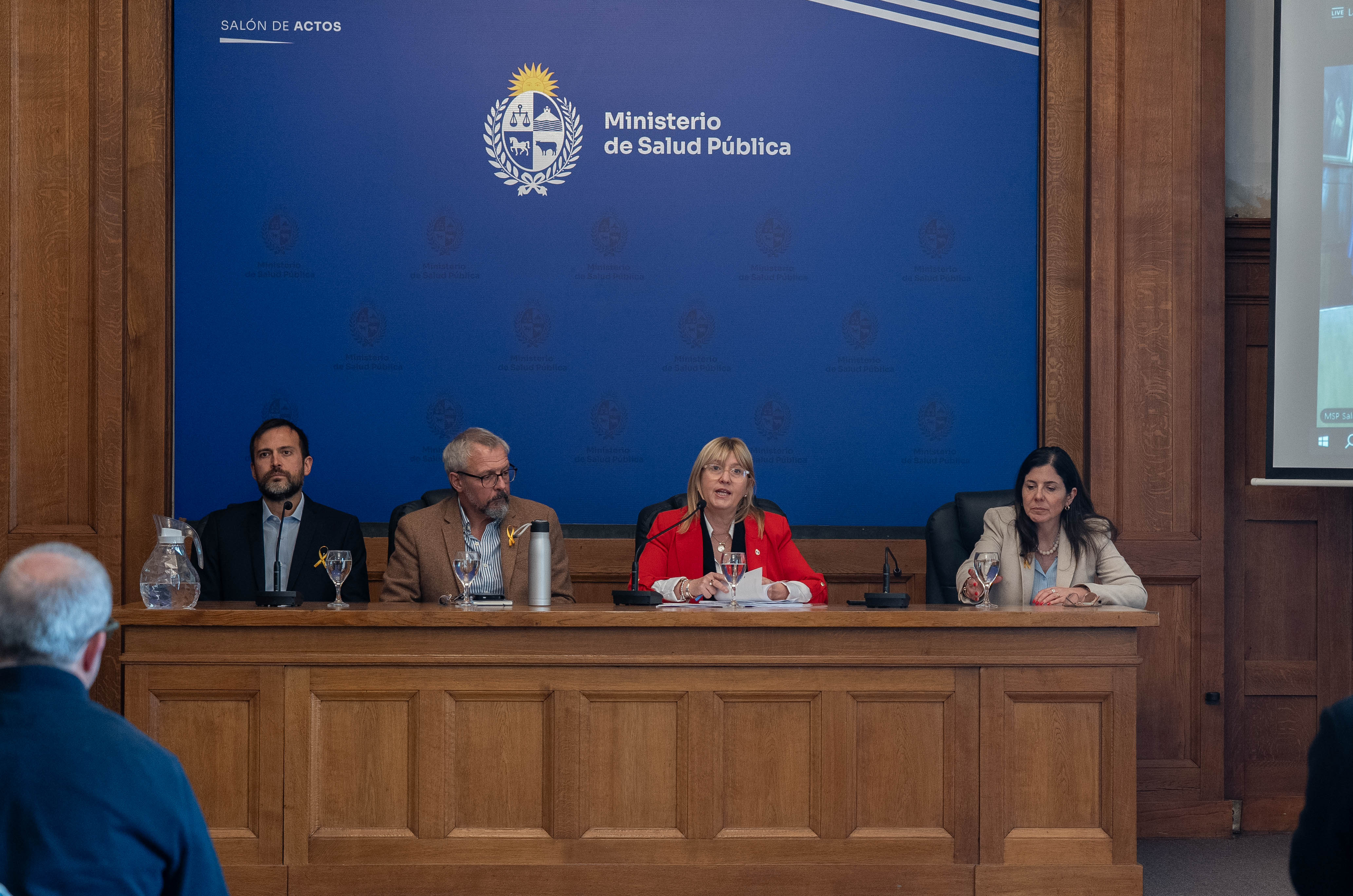 Autoridades presentan el manual de diagnóstico de casos de endometriosis