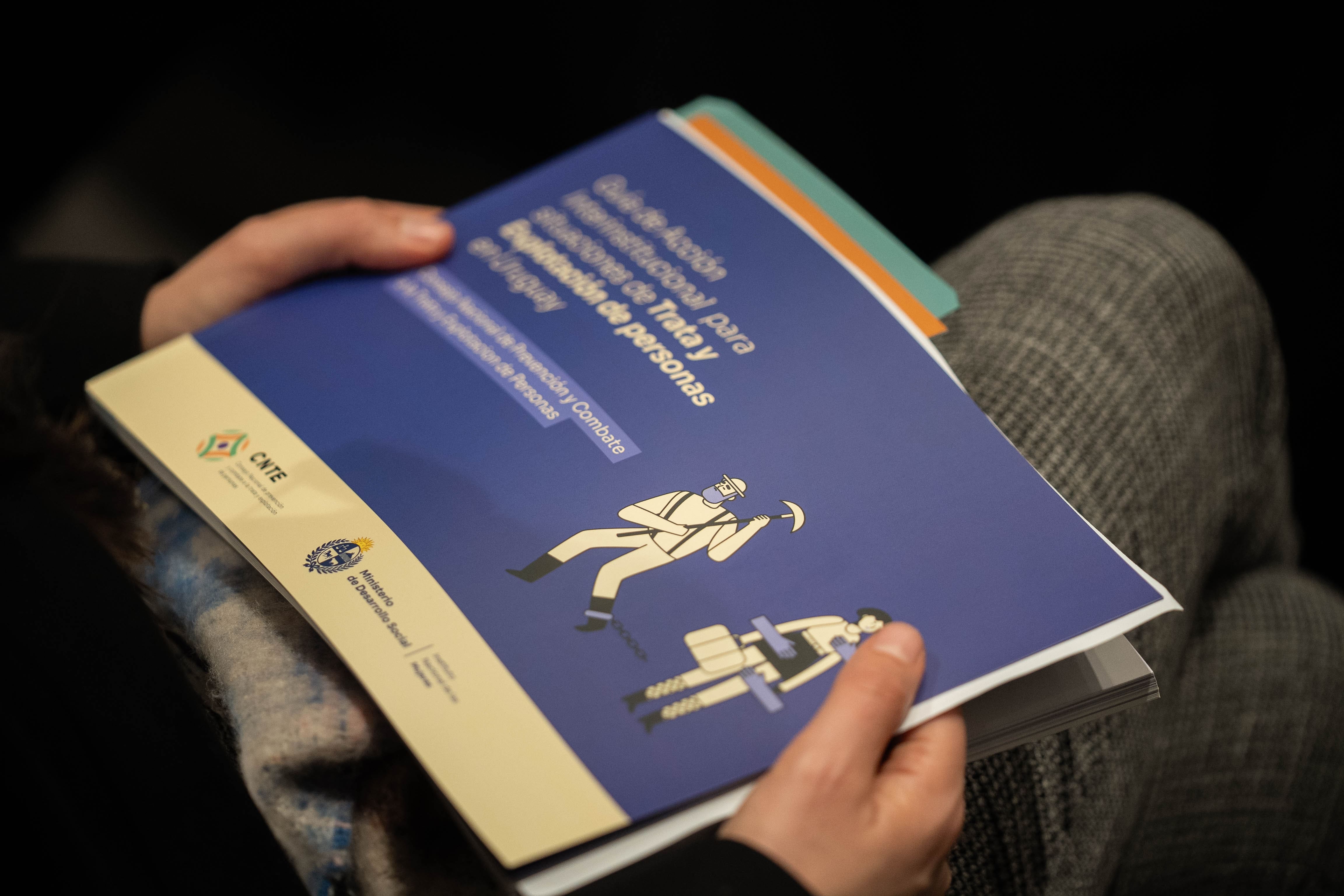 Guía de acción interinstitucional para situaciones de trata y explotación de personas