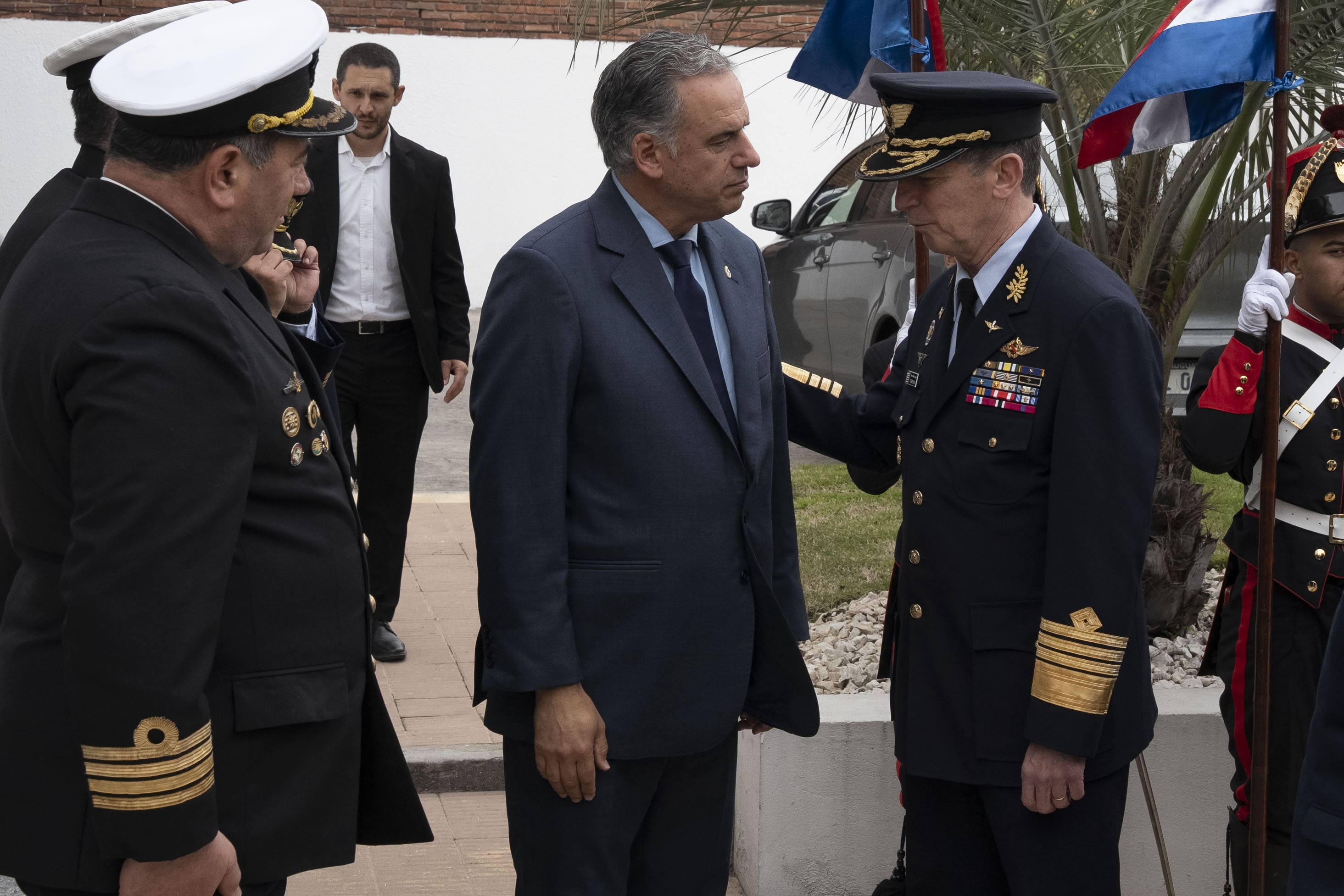 Presidente Orsi y jefe del Estado Mayor de la Defensa, Rodolfo Pereyra
