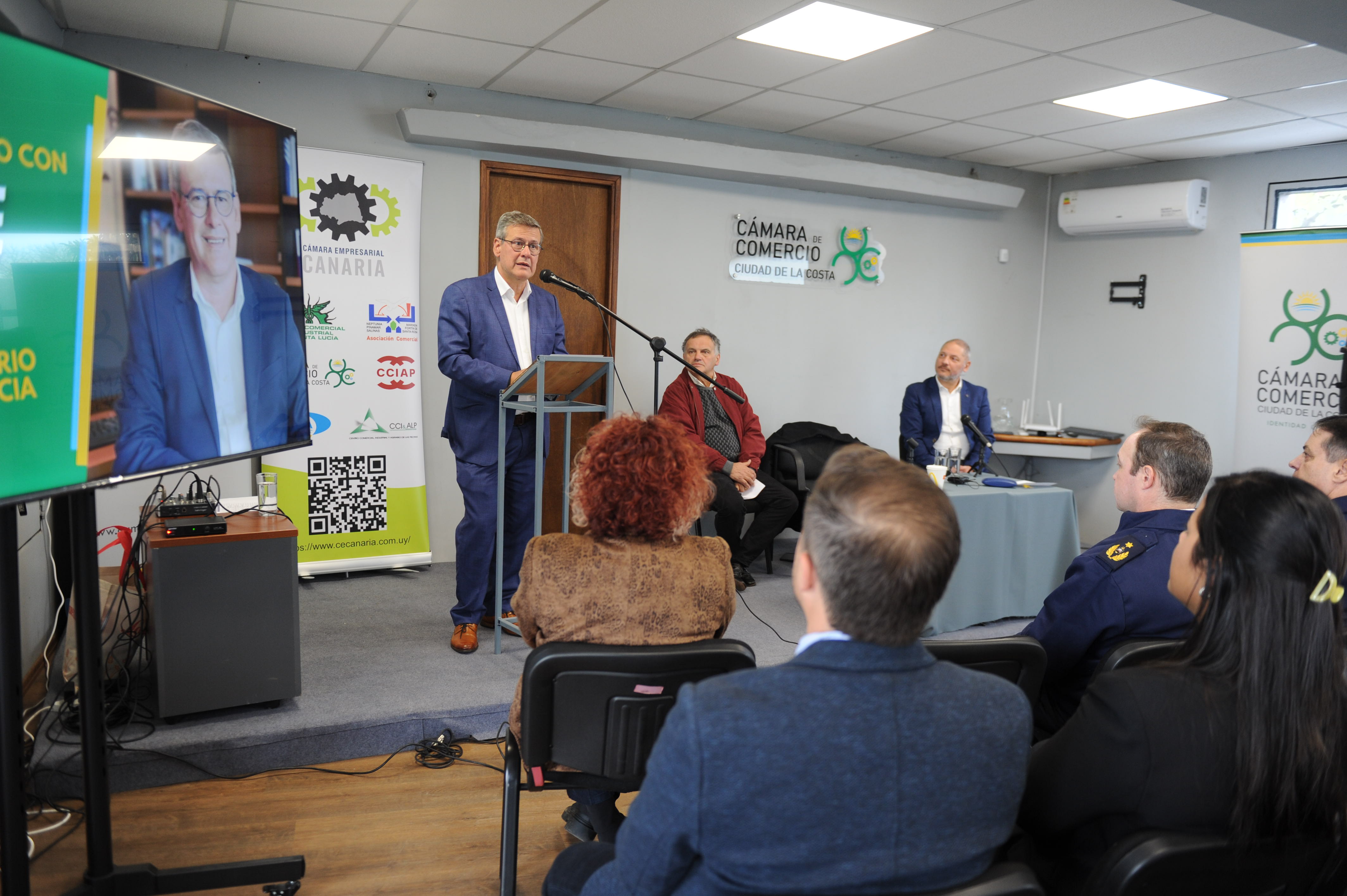 Jorge Díaz en la Cámara de Comercio de la Ciudad de la Costa