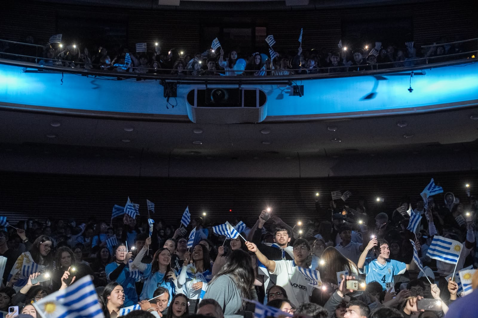 Estudiantes en el Auditorio Nacional del Sodre
