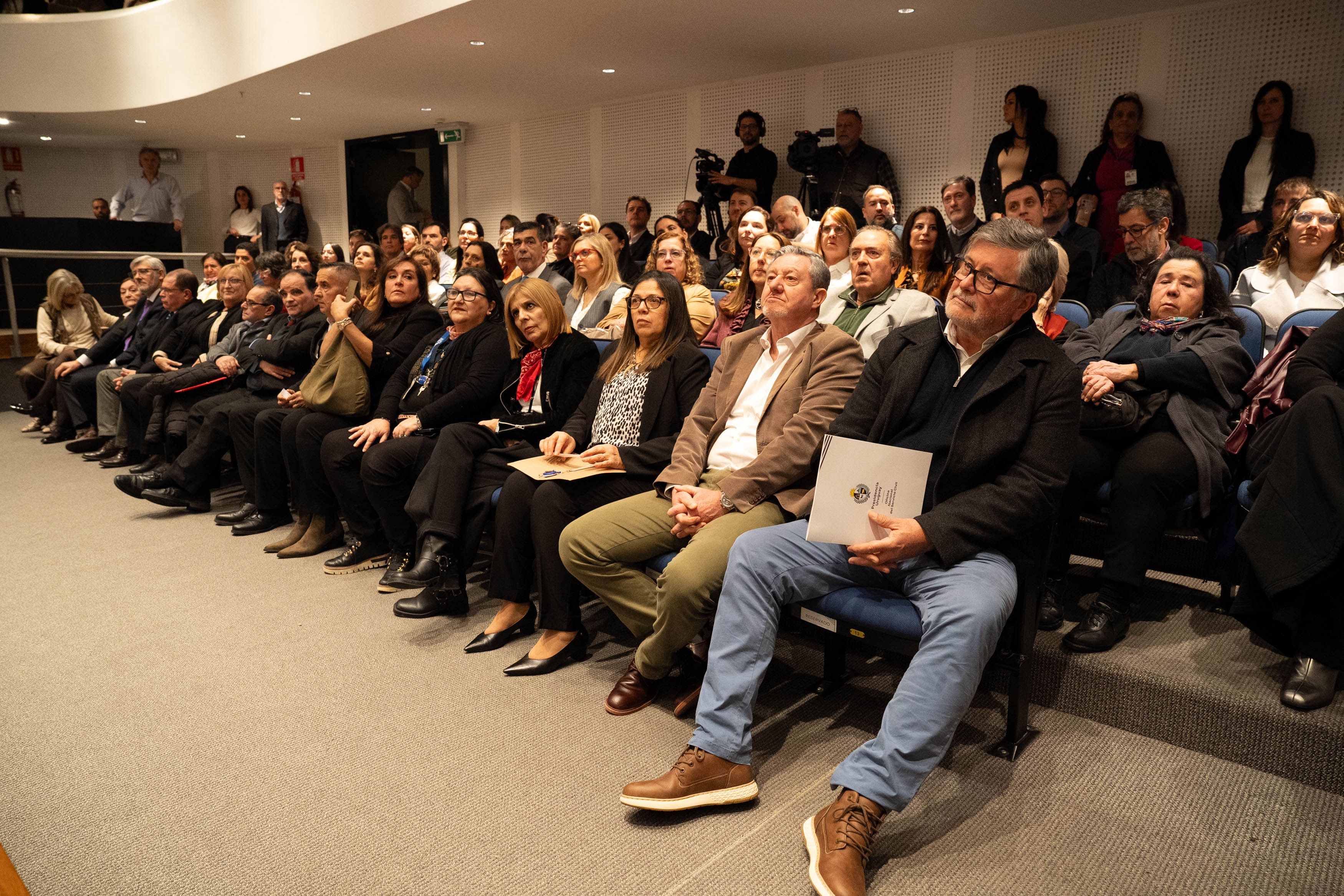 Funcionarios y autoridades de la ONSC