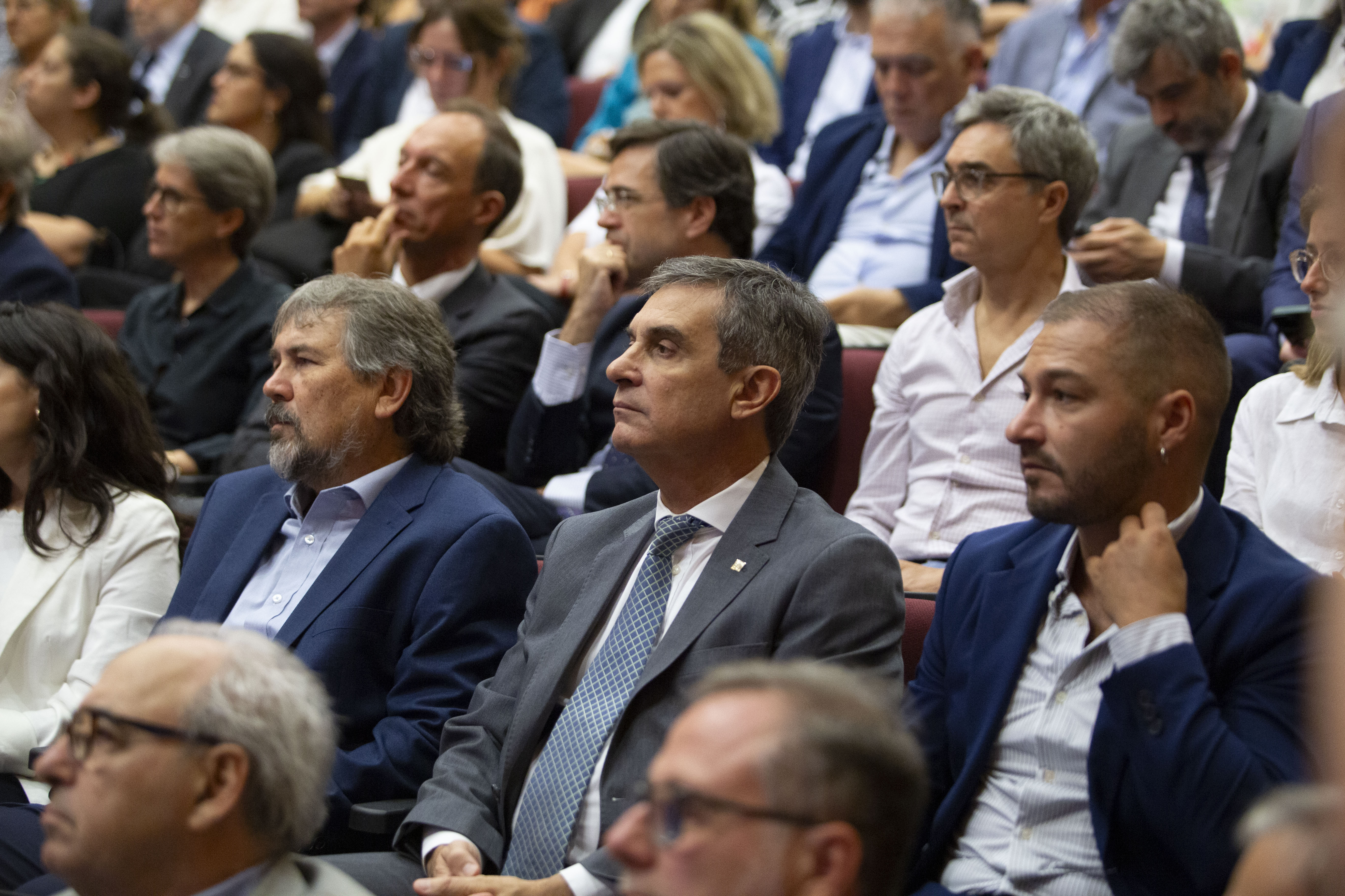 Autoridades en la presentación de la Senci