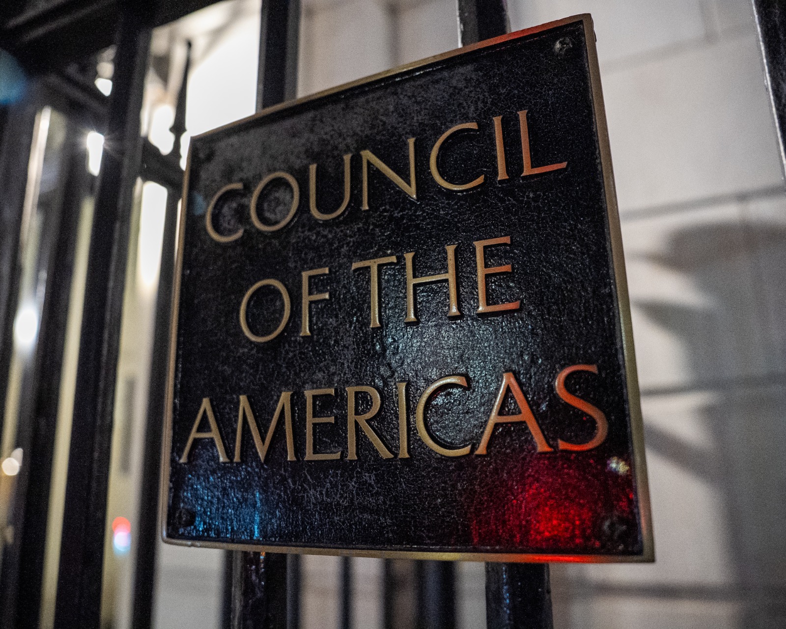 Placa del Council of the Americas
