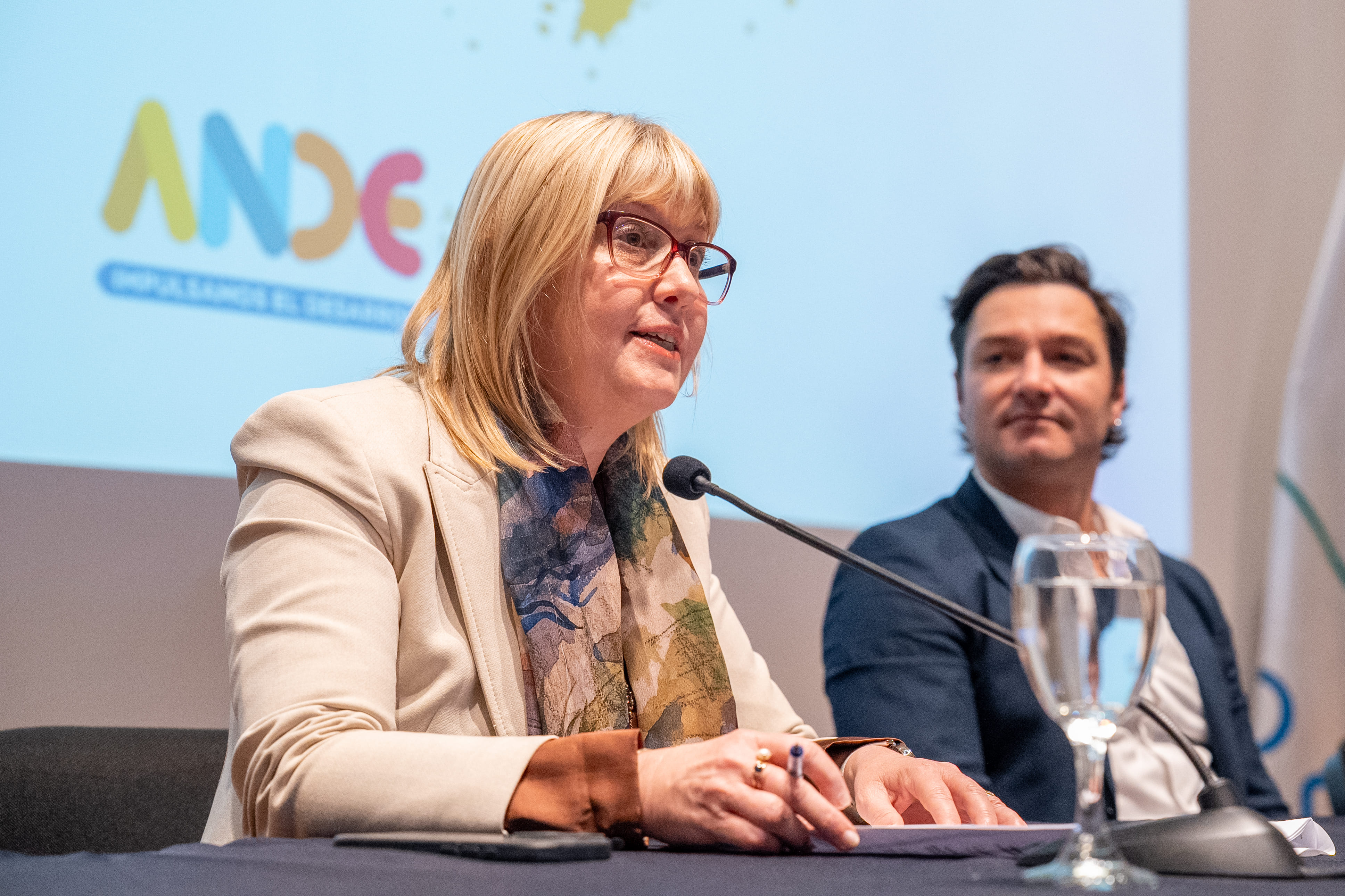 Cristina Lustemberg y Juan Ignacio Dorrego