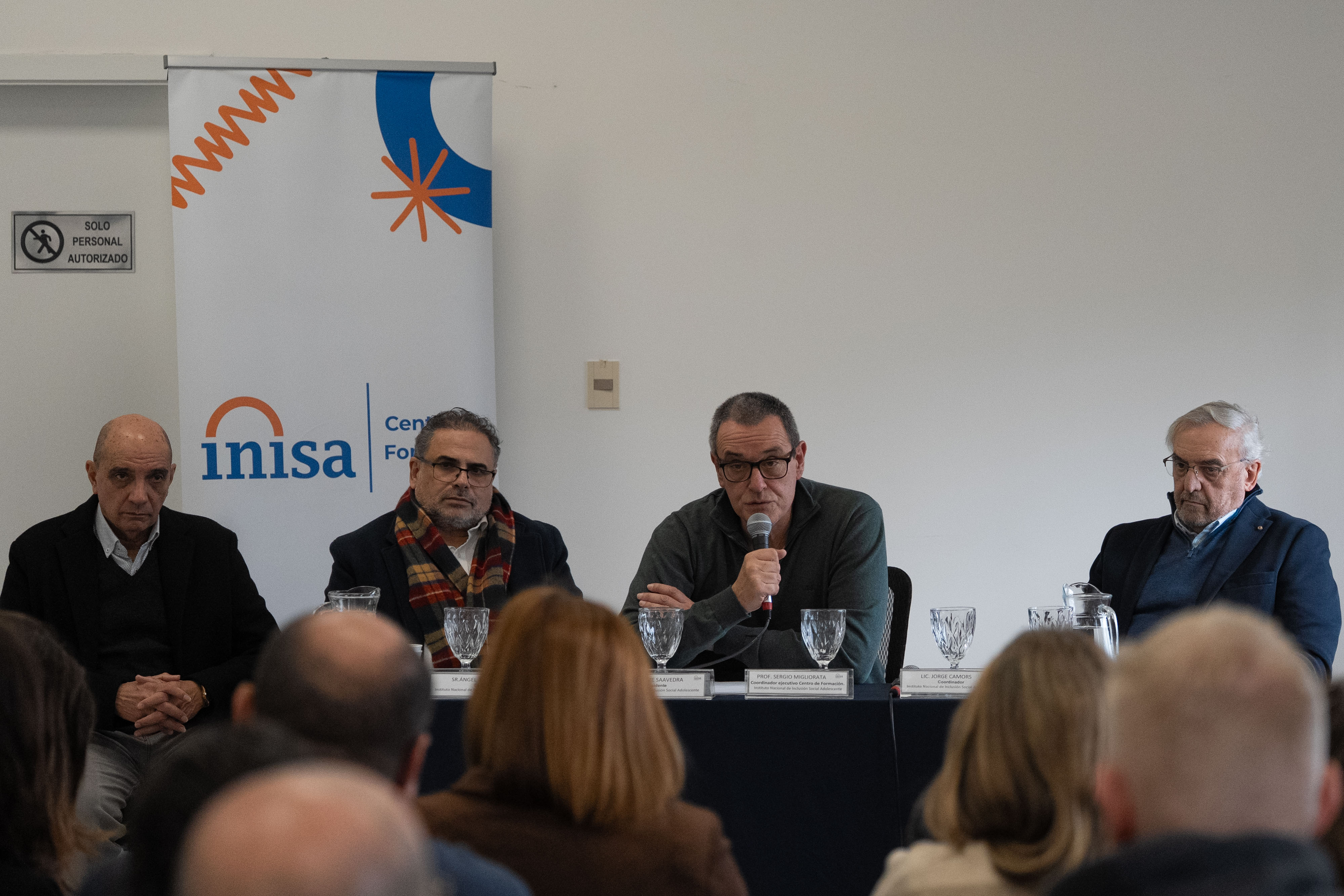 Autoridades del Inisa