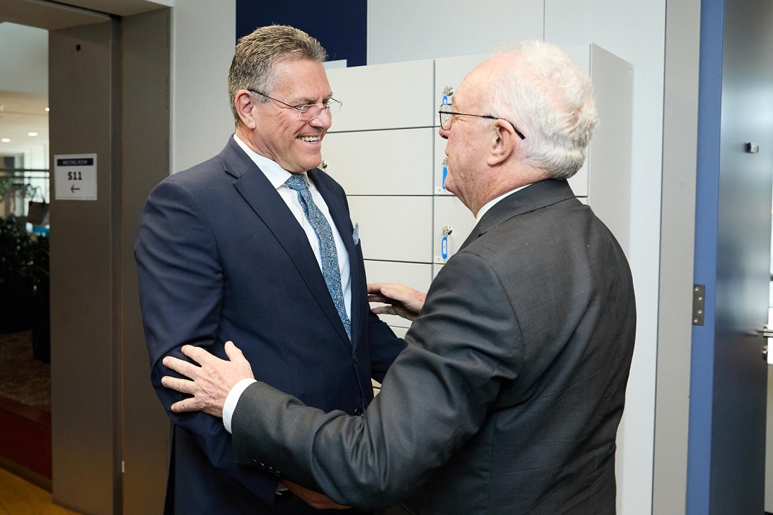 Canciller Mario Lubetkin junto a comisario de Comercio Maroš Šefčovič