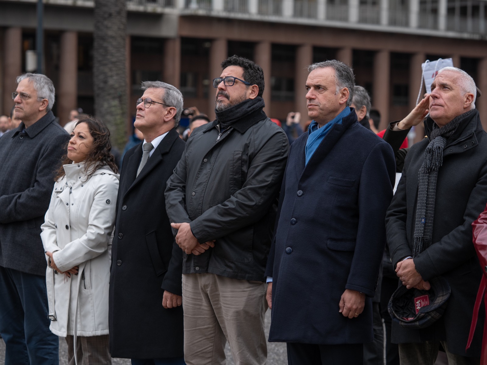 Autoridades durante conmemoración del Natalicio de José Artigas
