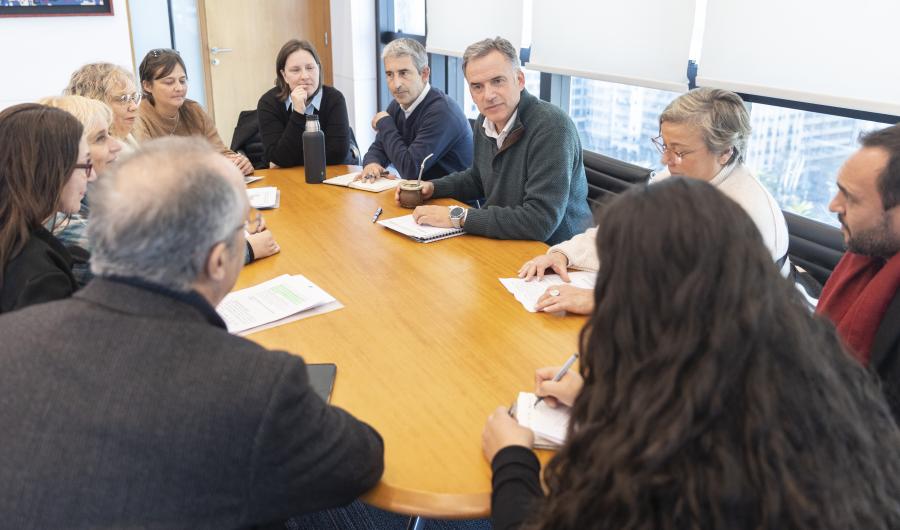 Presidente Orsi se reunió con federación de magisterio