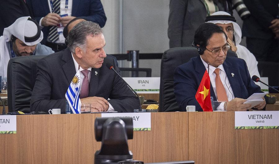 Orsi en cumbre de los BRICS