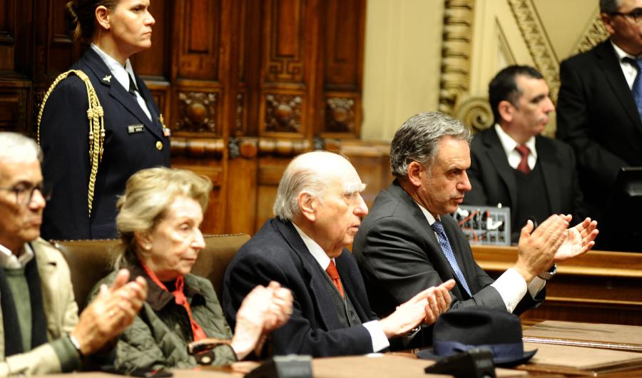 Yamandú Orsi en homenaje a Fernández Faingold