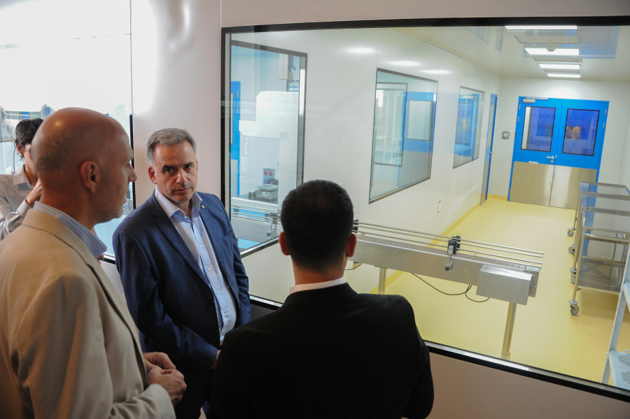 Orsi recorre infraestructura de MonteSera