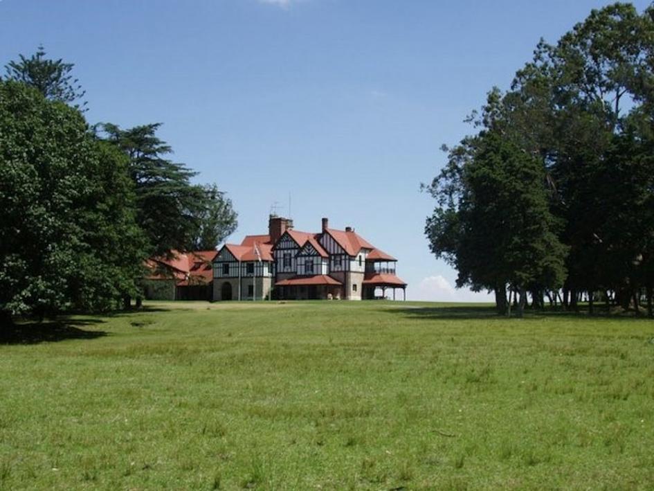 Panorámica desde el parque con el Palacio de fondo