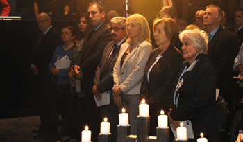 Autoridades encabezadas por Lucía Topolansky en conmemoración de la Noche de los Cristales Rotos Autoridades encabezadas por Lucía Topolansky en conmemoración de la Noche de los Cristales Rotos
