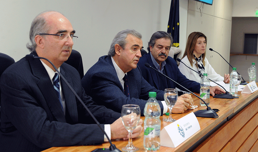 Primera reunión de la Comisión Honoraria Asesora para la Seguridad Rural Primera reunión de la Comisión Honoraria Asesora para la Seguridad Rural