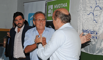 Ministro interino de Vivienda, Jorge Rucks, con intendente de Montevideo, Daniel Martínez