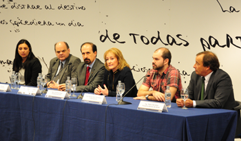 Autoridades en el lanzamiento del 9.° Concurso Nacional de Videojuegos y Software Educativo Autoridades en el lanzamiento del 9.° Concurso Nacional de Videojuegos y Software Educativo