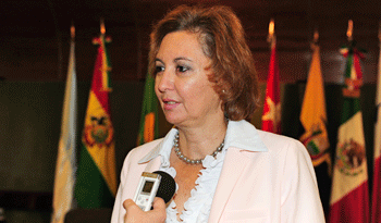 Laura Thompson Laura Thompson