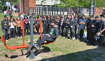 Nuevos aparatos para realizar ejercicios (Foto: ANEP) Nuevos aparatos para realizar ejercicios (Foto: ANEP)