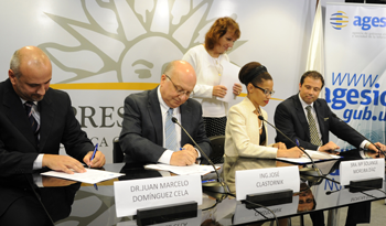 AGESIC y el Correo Uruguayo firman acuerdos de cooperación AGESIC y el Correo Uruguayo firman acuerdos de cooperación