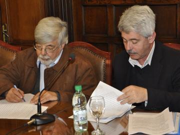 Ministros Bonomi y Brenta firman convenio para inserción laboral de reclusos Ministros Bonomi y Brenta firman convenio para inserción laboral de reclusos