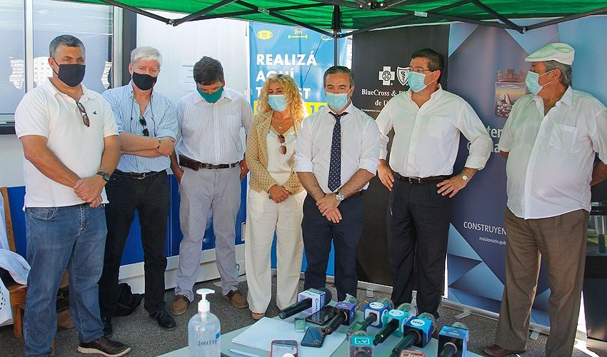 Inauguración de unidad de hisopados para detección de Covid 19 en Playa Mansa de Punta del Este