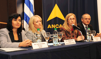 Directorio de Ancap, acompañado de la ministra Carolina Cosse Directorio de Ancap, acompañado de la ministra Carolina Cosse
