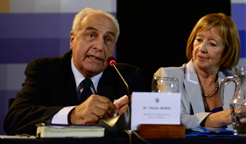 Ministros Víctor Rossi y María Julia Muñoz Ministros Víctor Rossi y María Julia Muñoz